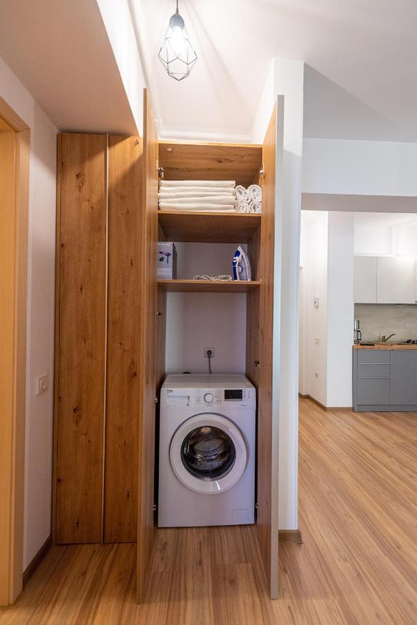 Royal Moonlight Apartment Mamaja Zewnętrze zdjęcie