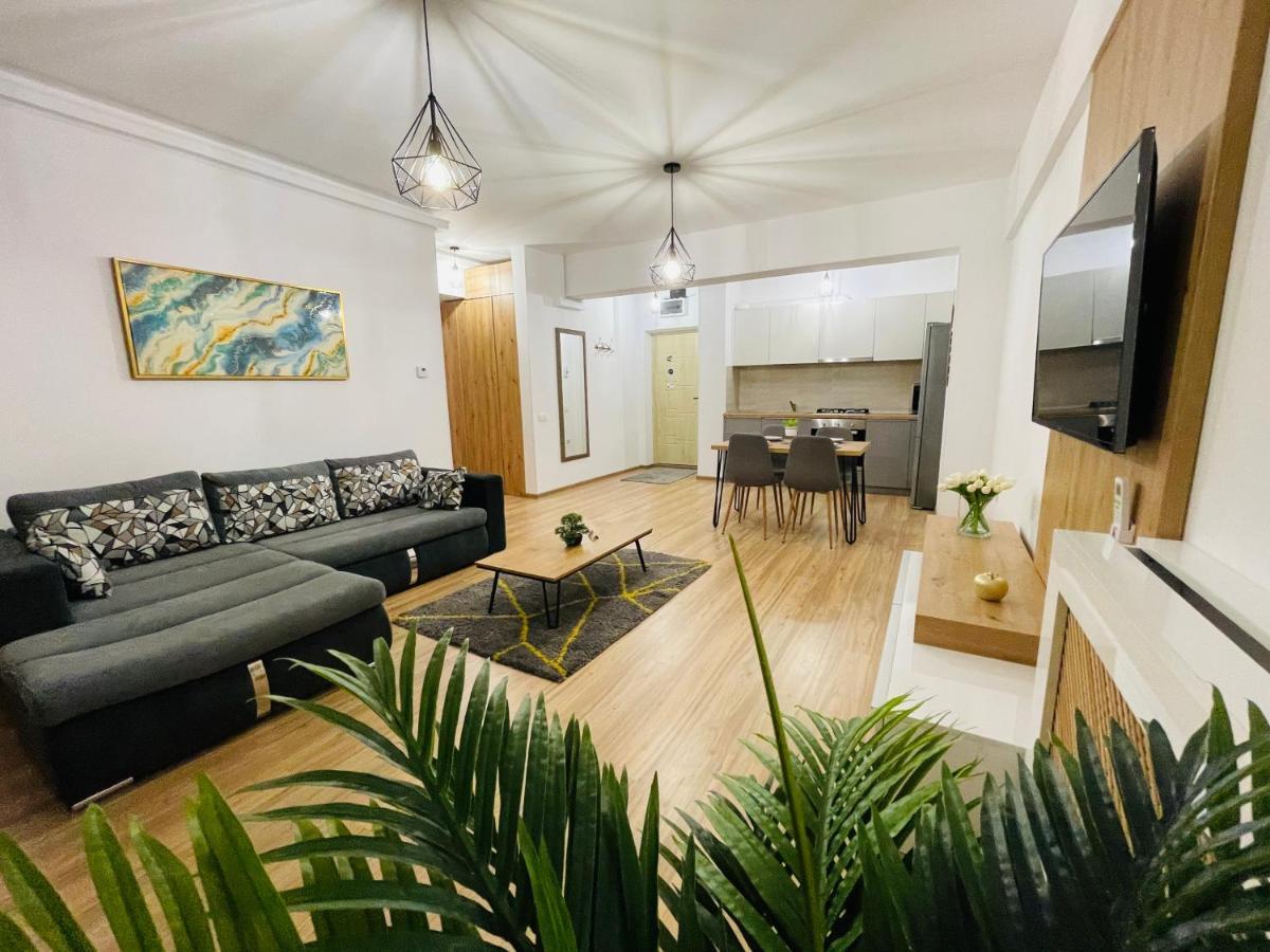 Royal Moonlight Apartment Mamaja Zewnętrze zdjęcie