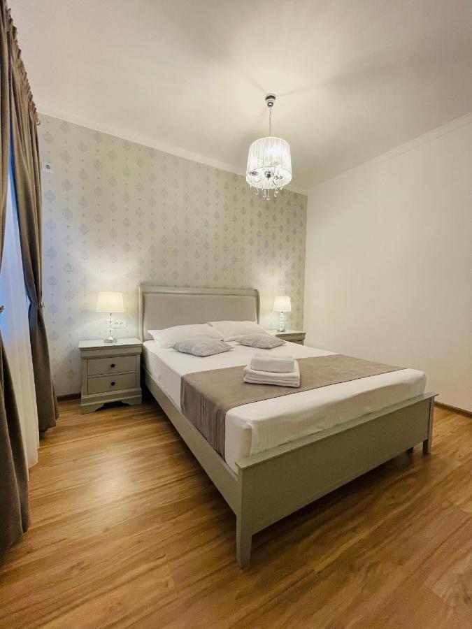 Royal Moonlight Apartment Mamaja Zewnętrze zdjęcie