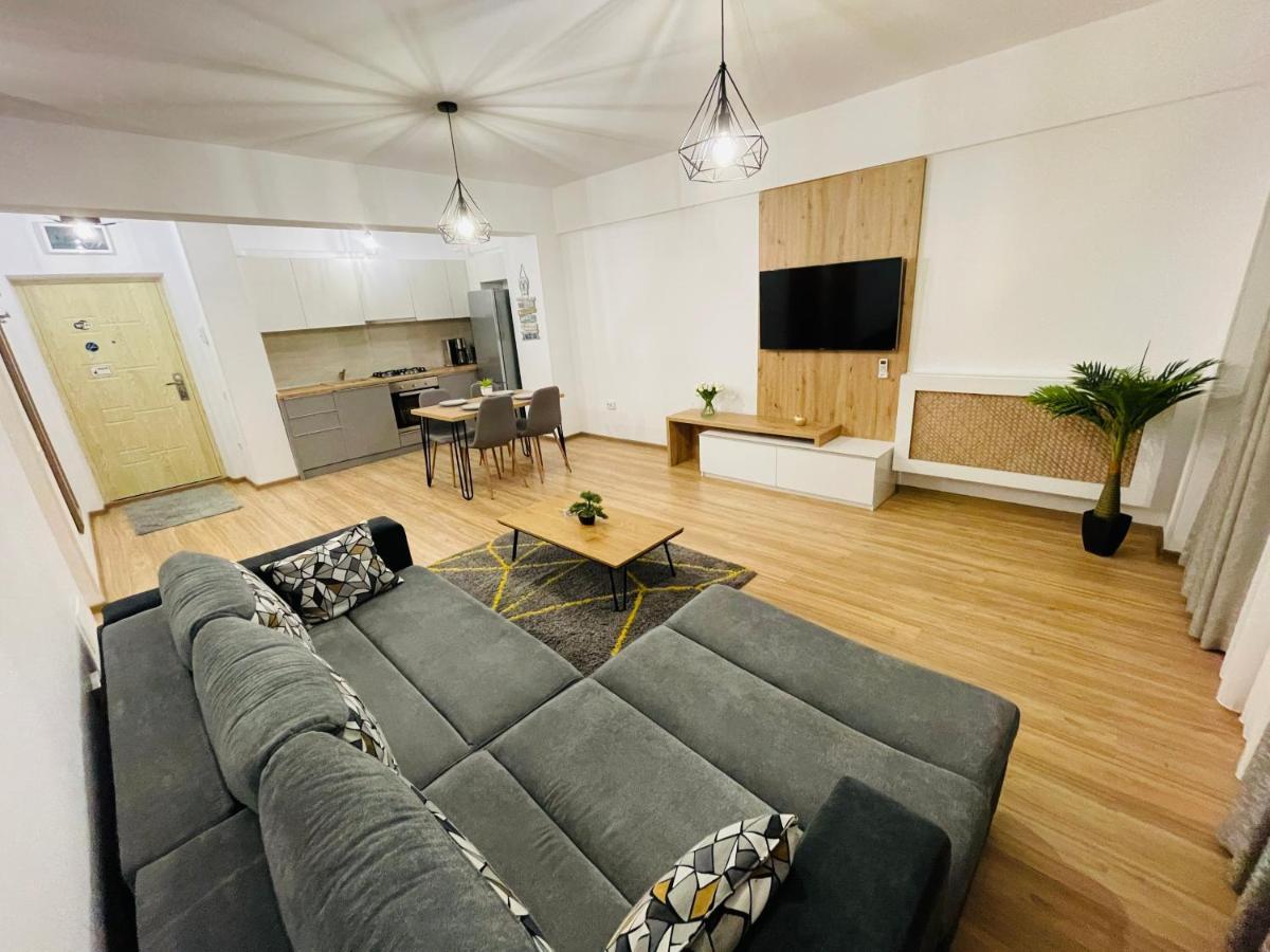 Royal Moonlight Apartment Mamaja Zewnętrze zdjęcie